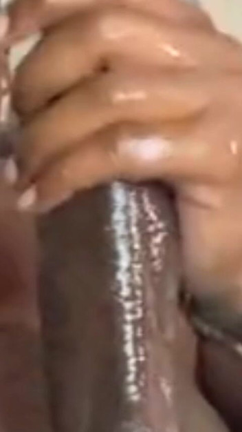 Cum Jacking: 彼女が私のペニスをどう犯すかを考えていました