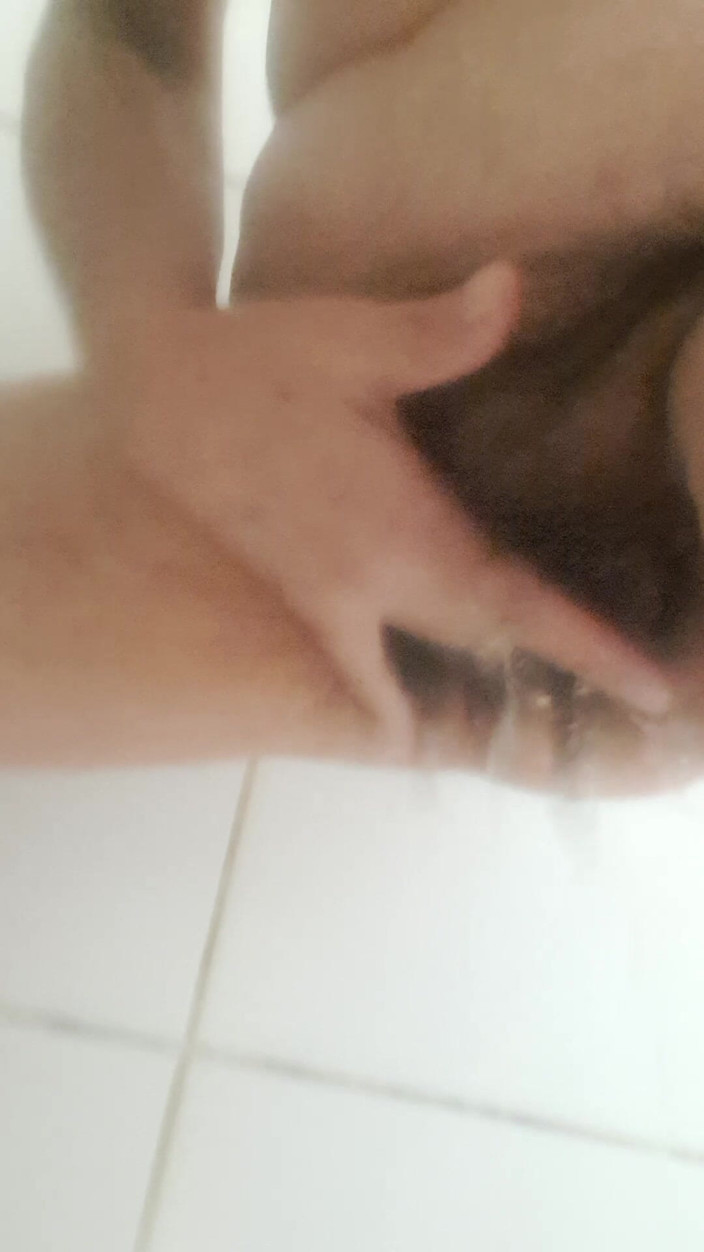 Mommy big hairy pussy: Mama vitregă păroasă dansatoare