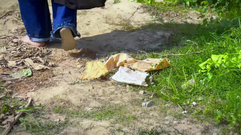 Your Boy's Cum: Mısırlı çiftçi kız sebze tarlasından odaya ve yabancı adam tarafından sikiliyor -...