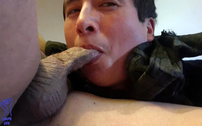 Lymph Guy: Latino Boy Sucks Step Daddy at His Desk