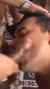 Perfect transexual gang-bang in Rio de Janeiro - Brazil