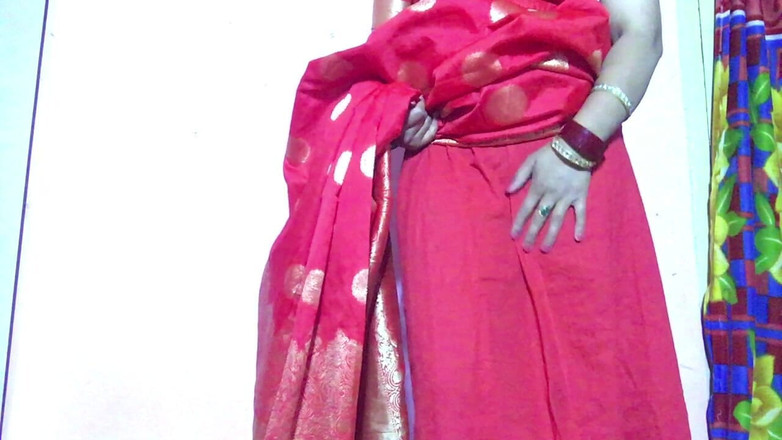 Couple's Diary: Recém-casado casal indiano honey moon clip