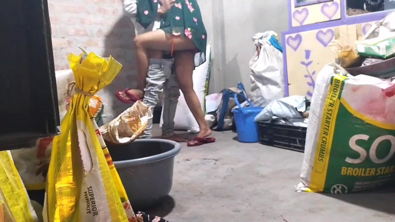 Fantacycutting: Tution učitelka virální video