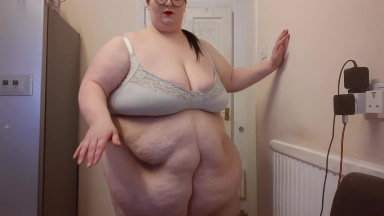 SSBBWLadyBrads: SSBBW BBW stringi i skórzane legginsy przymierzają