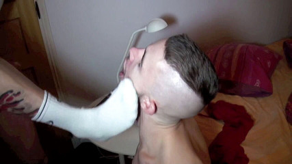 Raw French Bad boys: Niko se submisovala k Jo, kluk z tenisek