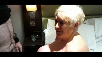 Uk Joolz: Seducing Ta Young Guy From the Bar