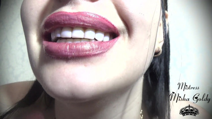 Goddess Misha Goldy: Fetish gloss bibir emas merah jambu & sembah