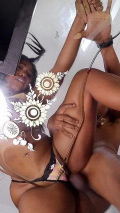 AndreaAndJean: Squirting und ficken mit meinem ehemann