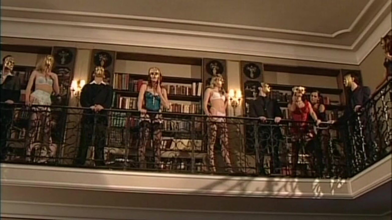 Inhonorof porn: Silvia Lancome i 2 zamaskowanych mężczyzn: Trójkąt w