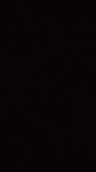 Tettona scopa il suo enorme cazzo
