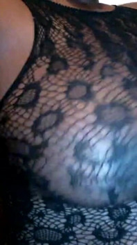 Büyük memeli tanrıça azdırıyor