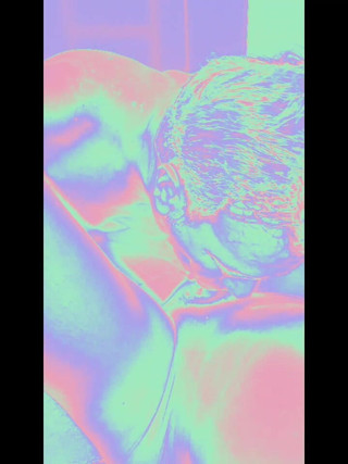 Ladyboy Karl: ladyboy di holo