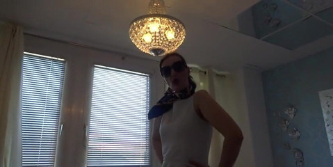 Lady Victoria Valente: POV. Mrdka pro tvé boty, paní
