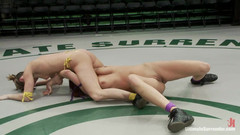 Ultimate surrender by Kink: アリエル「アサシン」X(2勝0敗)対ジェイデン「ブラックウィドウ」コール(0勝1敗)