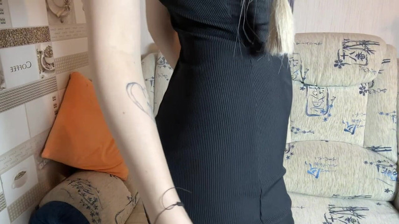 LyalkaRPG: A Meia-irmã Se Diverte Com Ela Todos Os Dias