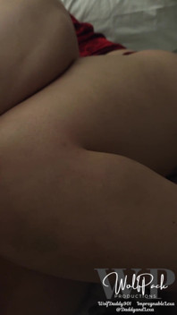 Teman Wanita Lelaki dan Lesbian Waria dalam Amatur Biseksual Strapon Threesome Pesta seks dengan Creampies Tanpa Punggung Bahagian 2 daripada 3