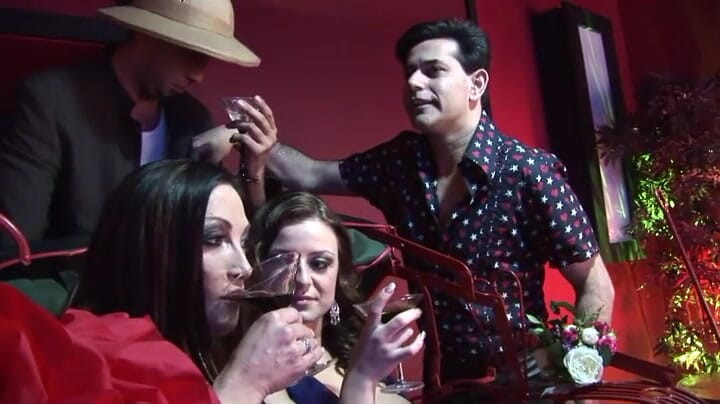 Darkko: Nadržení kluci ošukal nezbedné děvky