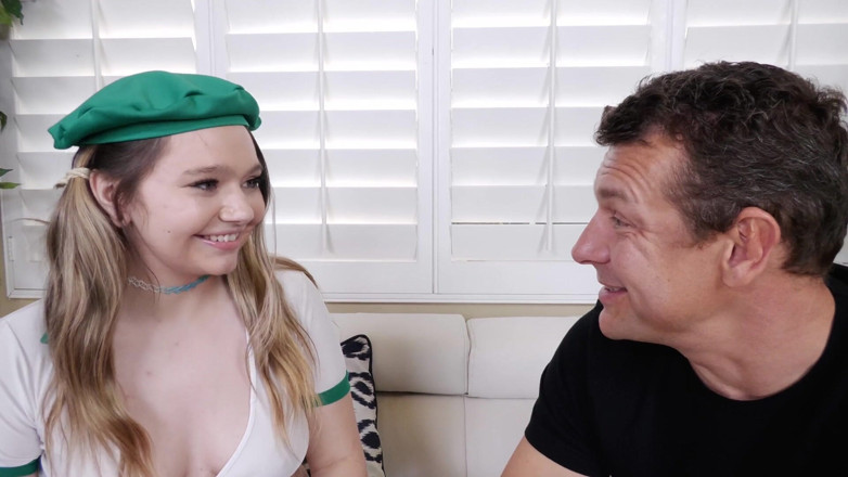 Lethal hardcore videos: Face Sitting Fun with Girl Scout Mia Kay