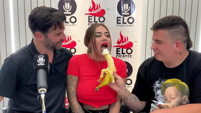 Sara Blonde: Elo ile Röportaj Podcast Oral Seks ve Bolca Boşalma ile...