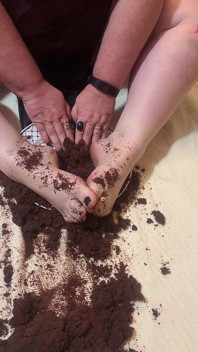 Pieds pieds dans le gâteau