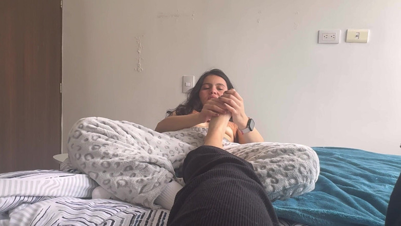 scarlettandc: Ayaklarımız en sevdiğimiz fetişimiz