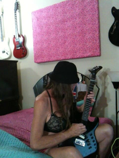 Lizzy Yum Vintage and Behind the Scenes 54