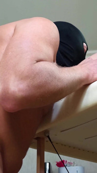Bisexueller ehemann teilte seine frau mit einem freund. Dreier. MMF. Echter multi-orgasmus. Komplette Szene. Episode 20121