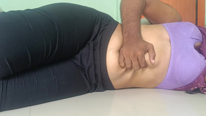 Pushpa studio: Rekaman seks pasangan hot india selatan lagi asik ngentot