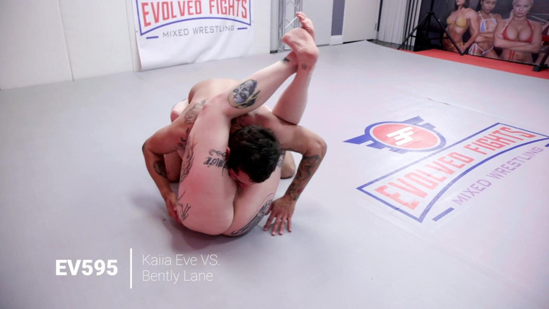 Evolved Fights Lez: Fighting Compilation Female Wrestling