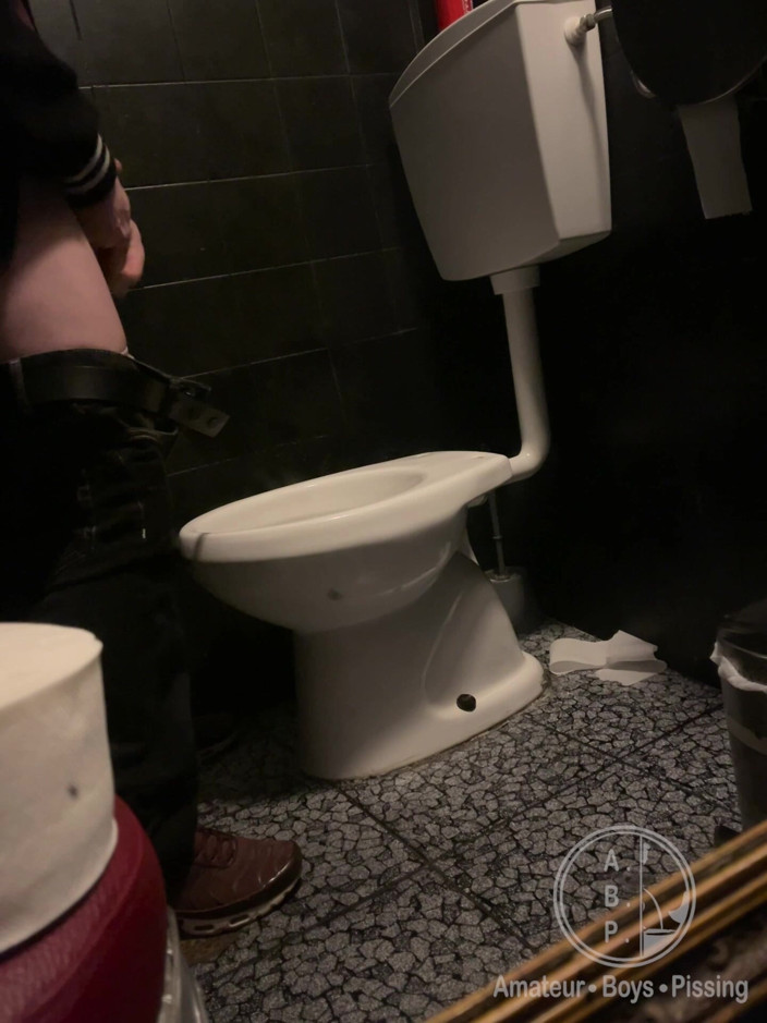 AmateurBoysPissing: Amateur Straight Boy Caught Peeing in a Bar Restroom