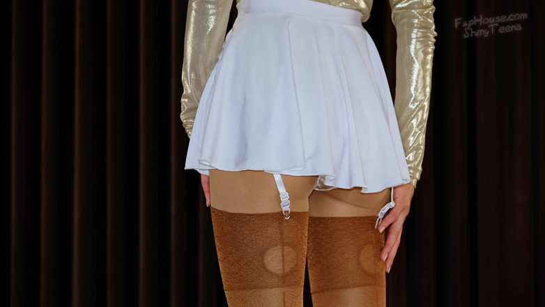 Shiny teens: 908 Tan Retro Stockingd dan Seluar dalam Satin Putih