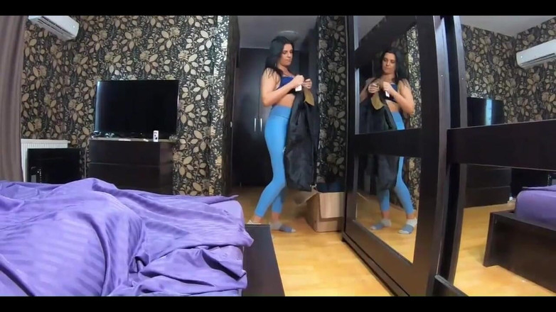 MilfyCalla: Meu trabalho está feito hoje, espero que você esteja satisfeito