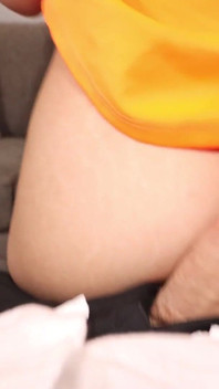 Tarian pangkuan pantat