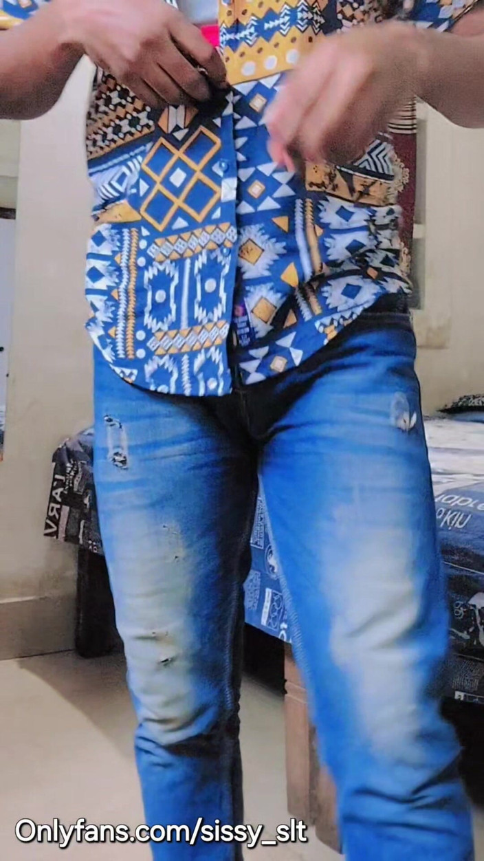 Sissy Slut Simran: Фемінізований перед тим, як піти на роботу