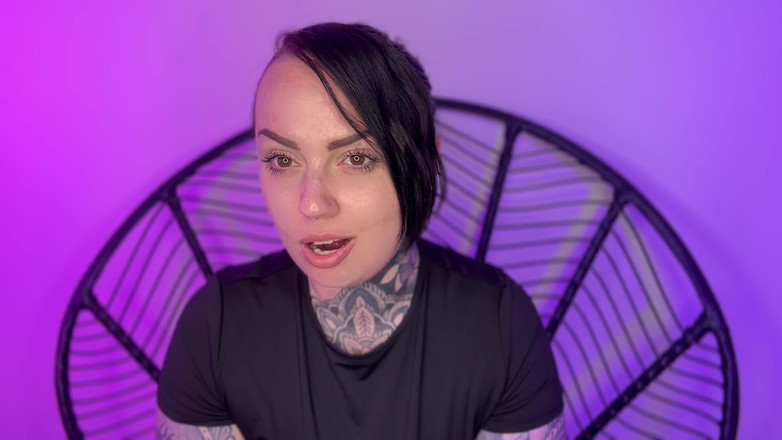 Miss Valentina: Gäspande fetisch