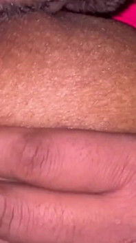 Shivani Bhabhi的阴户被水填满