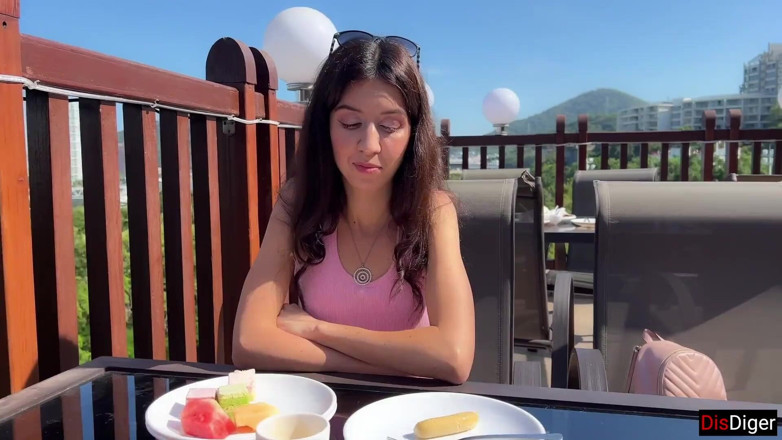 Dis Diger: Hot Brunette Gets Fucked Hard After Argument with Stranger in...