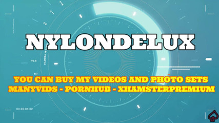 Nylondelux: Un footjob disordinato in cam
