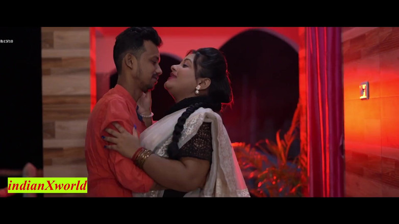 Indian Xshot: Porokiya si istri bengali India lagi asik ngentot sambil ngomong...