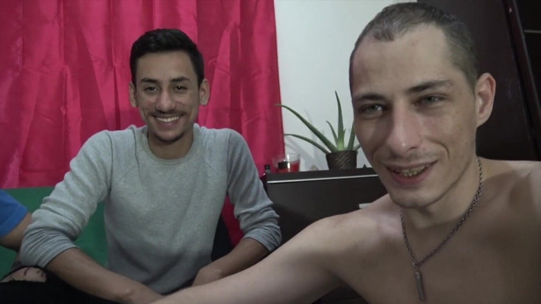 AMATOR BAREBACK FRENCH PORN: 길렘 라모스는 섹시한 아랍인에게 따먹히다