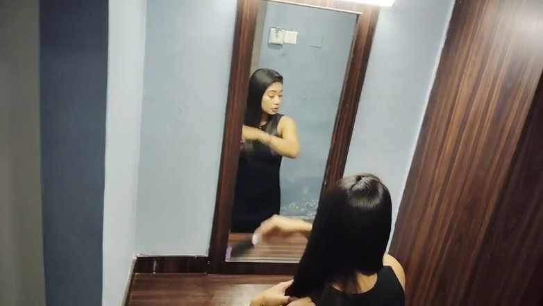 NonstopNight8: Il ragazzo del servizio in camera ha fatto sesso dopo...
