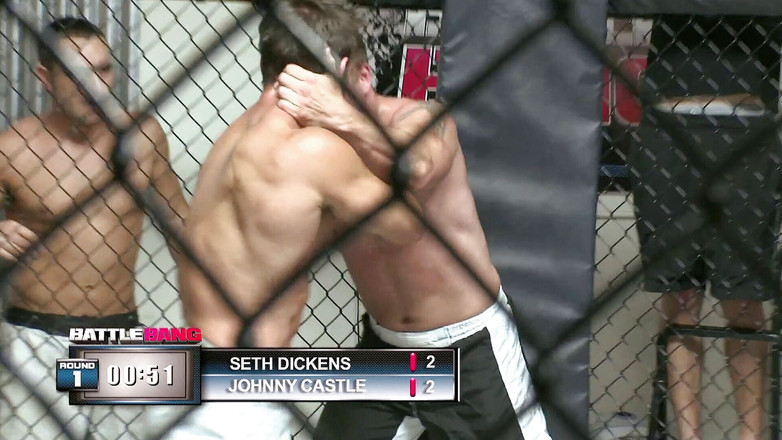 Lucky Cooch: Pesado buraco fodido de fenda rosa da menina molhada parece...