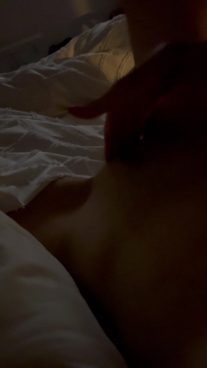 DouceLuxure: Insomnia