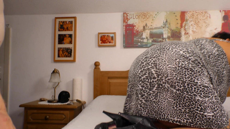 DEUTSCHLAN PORNO XXX: Festival persetubuhan kamar mandi dan kamar mandi nenek dewasa yang...