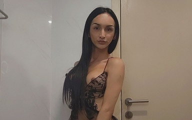 BelleVarunchaya: Připravte se na další epizodu