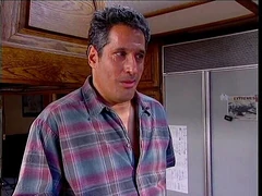 Pelacur remaja nakal dudukin kontol ayah tirinya sendiri