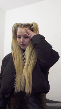 Tysk scout - stor kuk analsex audition för flätor tonåring crystal white