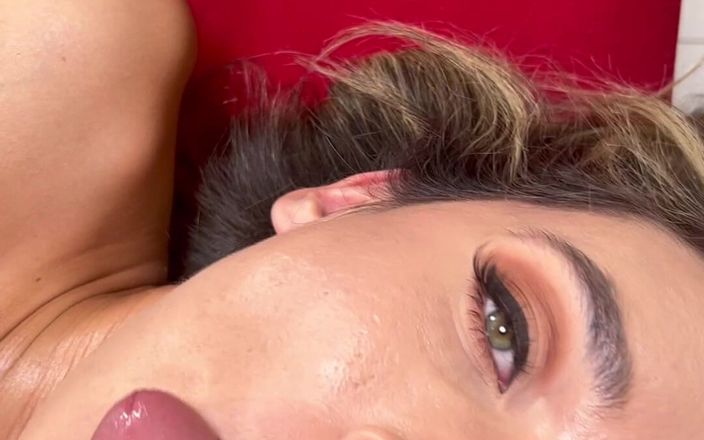 Tommy Wood XXX: Tantrische massage mit riesigem abspritzen, fitte MILF briana moon
