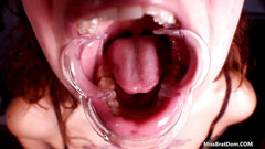 Brat Perversions: 在我嘴里：精灵