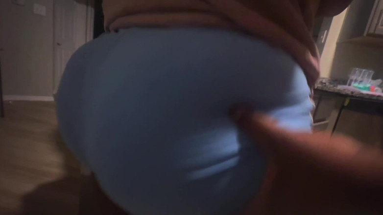 Exclusive Dirty Diana: Dotýkám se jejího velkého zadku